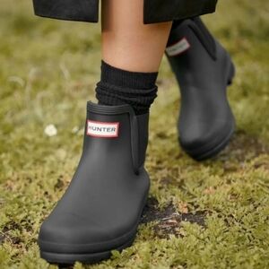 Original Hunter Waterproof Chelsea Rain Boot (Women)